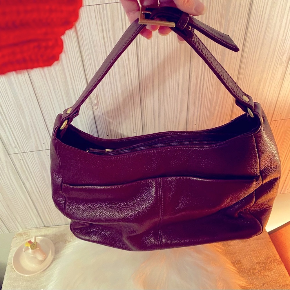 Vintage Etienne Aigner Purse in EUC!! Gorgeous!! - Picture 4 of 7